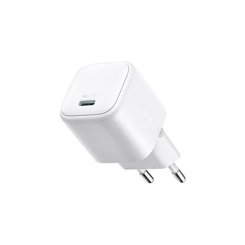 2_226ada5b-b17f-4577-a5af-1f744eb01b32_1800x1800 Joyroom 30W Mini GaN Charger | JR-TCG15EU - Image 1